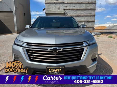 Used 2023 Chevrolet Traverse High Country FWD image 8