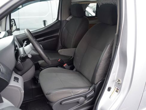 Used 2013 Nissan NV200 S w/ Cruise Control Pkg image 24