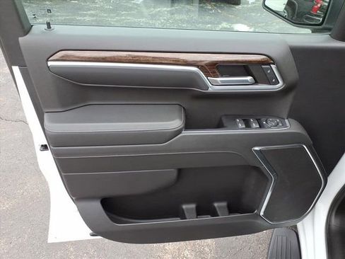 Used 2022 GMC Sierra 1500 Elevation w/ X31 Off-Road Package image 27