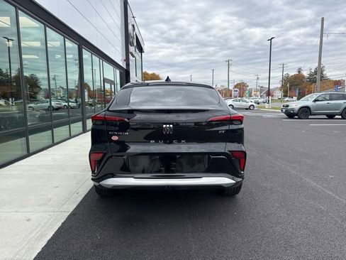 Used 2024 Buick Envista Sport Touring w/ Convenience I Package image 4