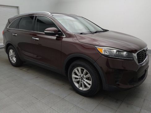 Used 2019 Kia Sorento FWD w/ LX Convenience Package image 11
