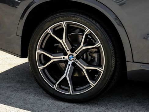 Used 2020 BMW X5 xDrive40i w/ M Sport Package AWD/4WD image 65