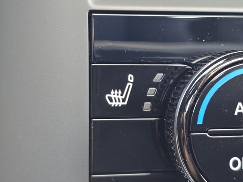 New 2026 Nissan Rogue SV w/ SV Premium Package image 5