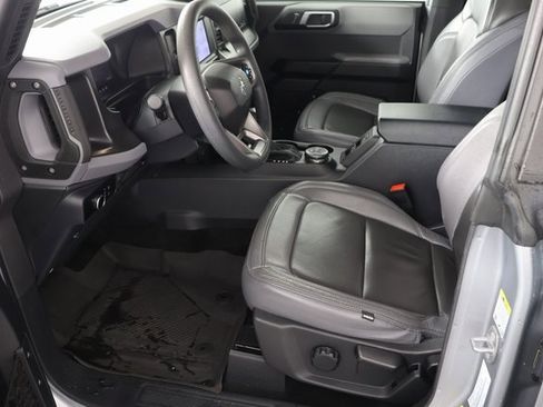 Used 2023 Ford Bronco 4-Door image 17