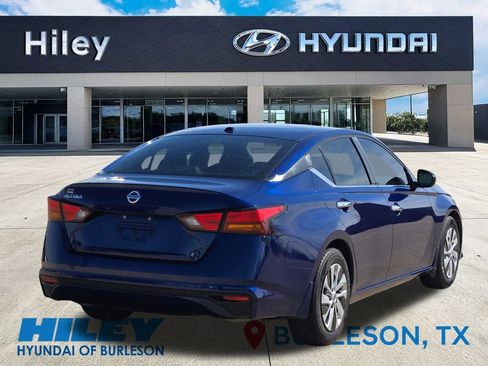 Used 2020 Nissan Altima 2.5 S image 4