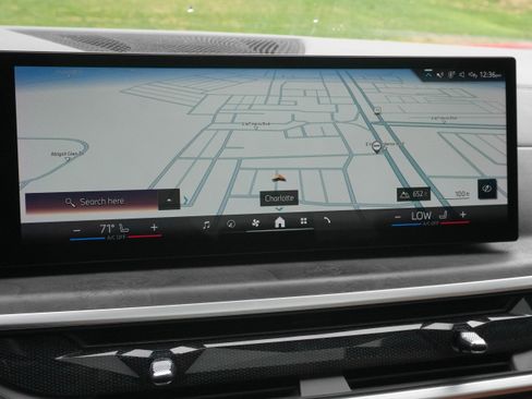 Certified 2024 BMW X5 sDrive40i w/ Premium Package image 28