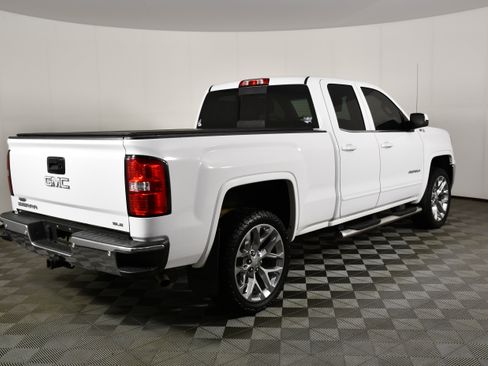 Used 2018 GMC Sierra 1500 SLE w/ SLE Value Package AWD/4WD image 6