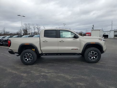New 2026 GMC Canyon AT4X w/ LPO, Black Badging Package image 3