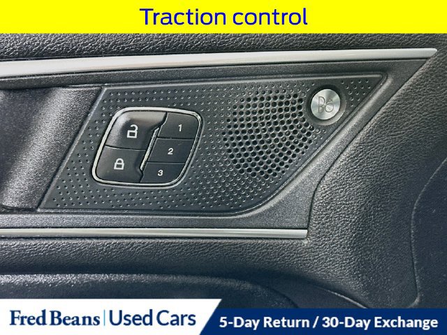 Used 2019 Ford Edge Titanium AWD/4WD image 23