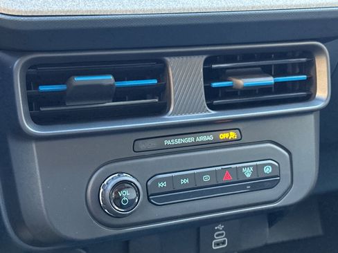 New 2026 Ford Maverick XLT w/ XLT Luxury Package image 18