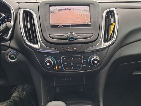 Used 2024 Chevrolet Equinox LT image 21