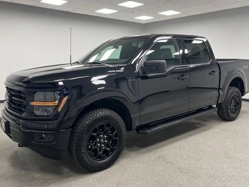 Used 2025 Ford F150 XLT w/ Equipment Group 301A Standard AWD/4WD image 6