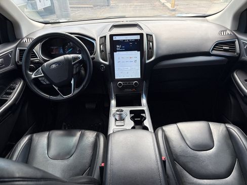Used 2021 Ford Edge Titanium AWD/4WD image 13