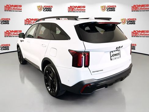 Used 2026 Kia Sorento SX Prestige AWD/4WD image 2