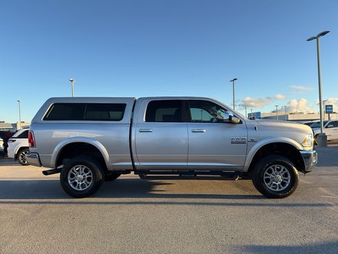 Used 2015 RAM 2500 Laramie image 4