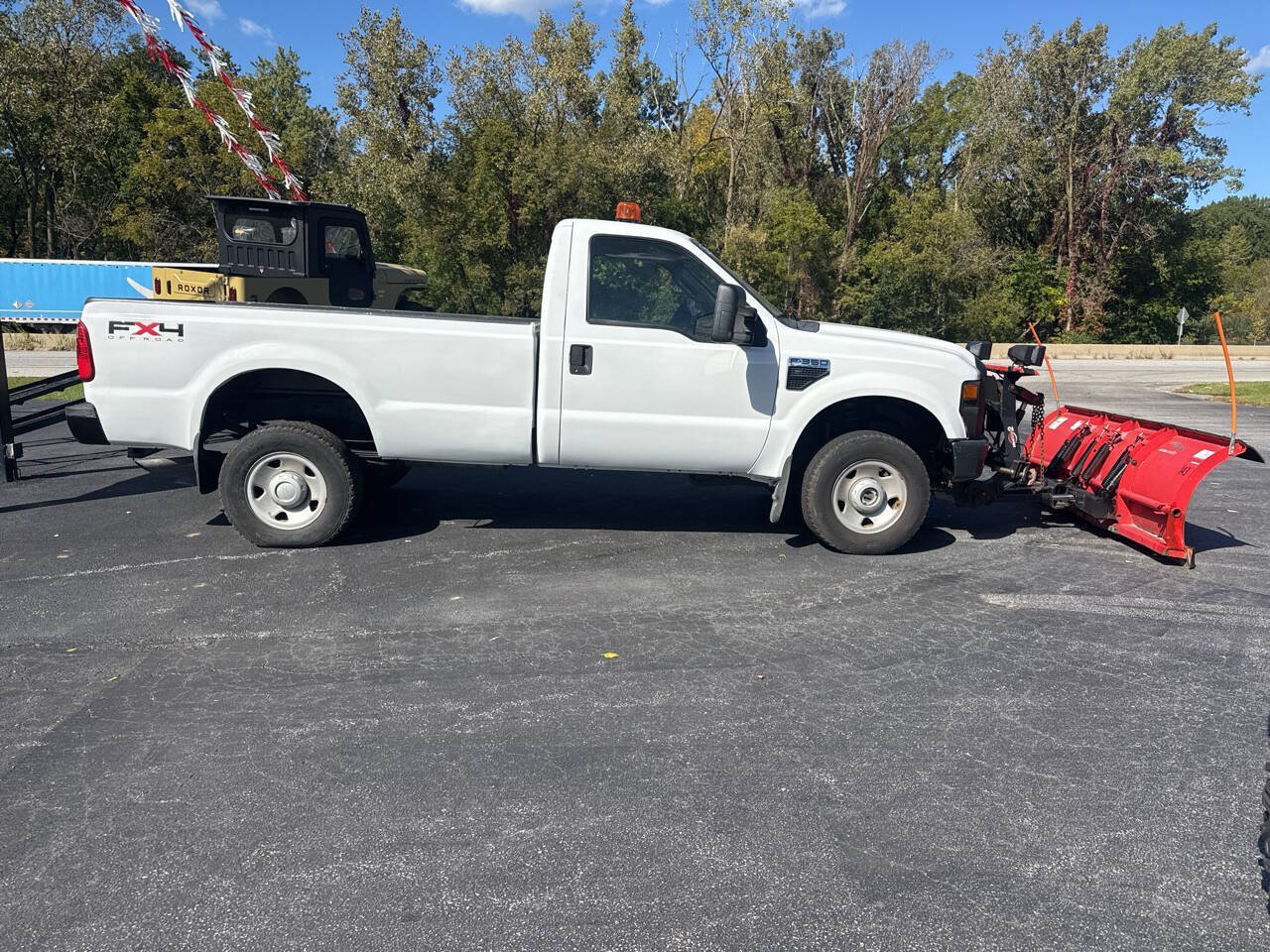 Used 2010 Ford F350 XLT AWD/4WD image 9