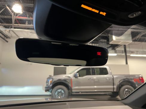 Used 2022 Audi A6 Premium Plus w/ Premium Plus Package image 23