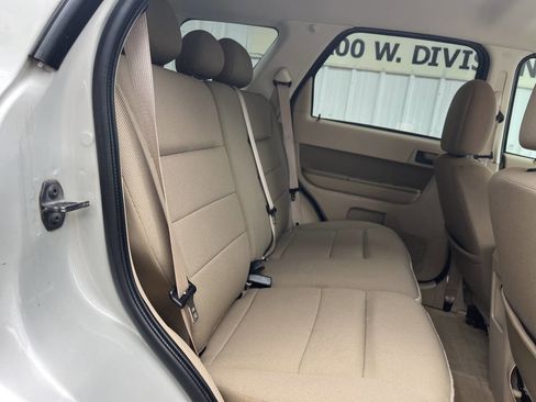 Used 2009 Ford Escape XLT image 13