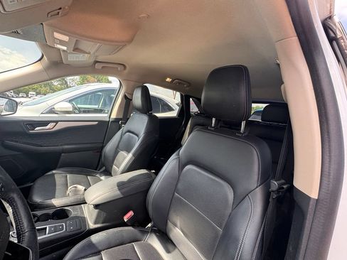 Used 2020 Ford Escape SEL AWD/4WD image 9