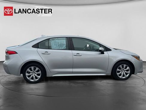Used 2023 Toyota Corolla LE FWD image 8