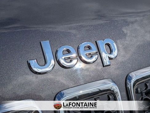 Used 2019 Jeep Cherokee Limited image 9