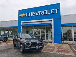 Used 2025 Chevrolet Trax RS w/ Sunroof Package FWD video 1