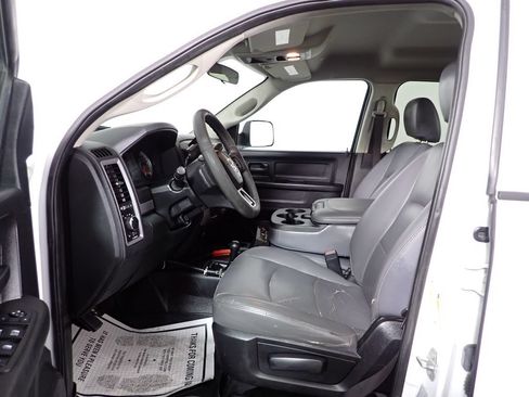 Used 2017 RAM 2500 Tradesman w/ Chrome Appearance Group AWD/4WD image 29