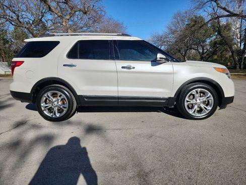 Used 2013 Ford Explorer Limited image 10