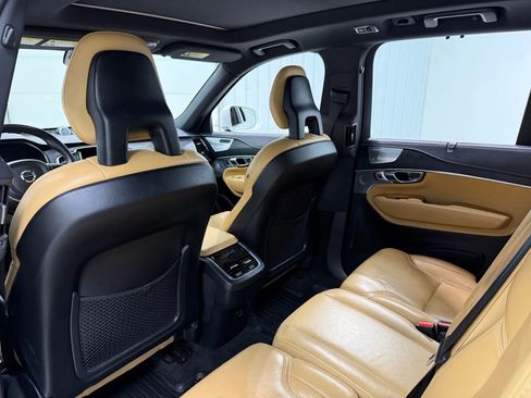 Used 2021 Volvo XC90 T6 Inscription w/ Advanced Package image 16