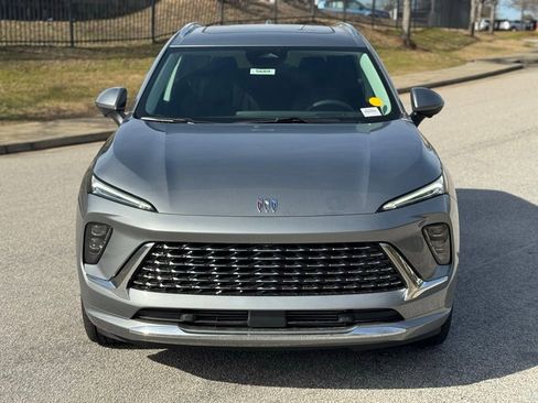 New 2026 Buick Envision Avenir image 8