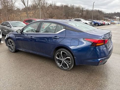 Certified 2024 Nissan Altima 2.5 SR image 3