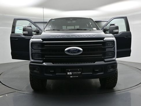 New 2025 Ford F250 Platinum image 29