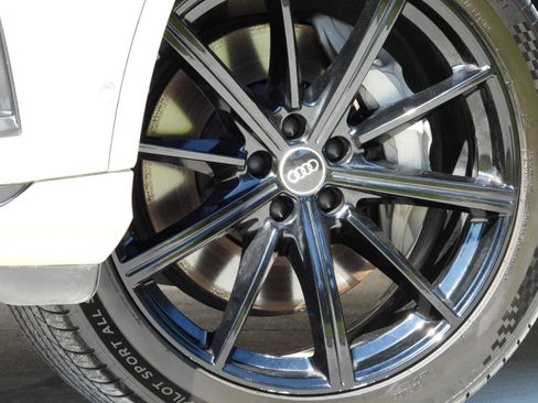 Used 2021 Audi Q7 3.0T Premium Plus AWD/4WD image 8