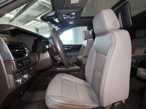 Certified 2026 GMC Yukon Elevation w/ Elevation Premium Package AWD/4WD image 25
