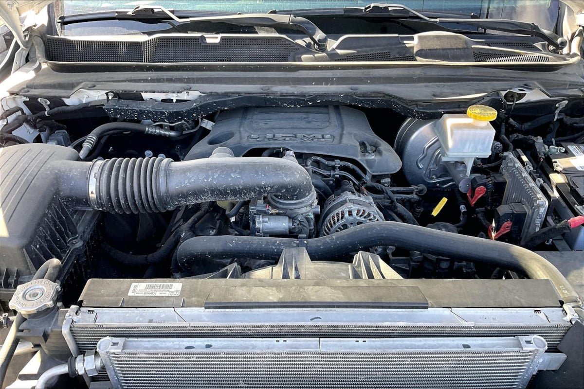 Used 2020 RAM 1500 Big Horn AWD/4WD image 10