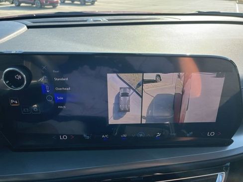 New 2026 Chevrolet Traverse LT w/ Driver Confidence Package image 29