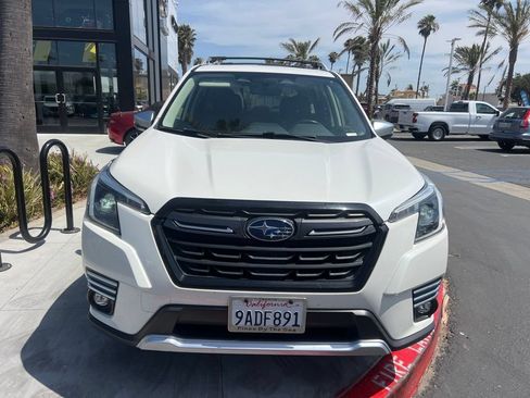 Used 2022 Subaru Forester Touring w/ Popular Package #2 AWD/4WD image 8