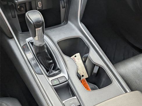 Used 2019 Honda Accord Sport image 18