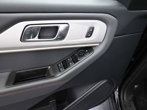 New 2026 Ford Explorer Active image 26