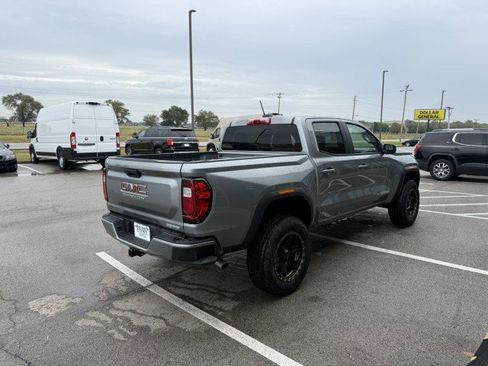Used 2024 GMC Canyon Elevation w/ Trailering Package image 2