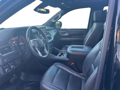 Used 2021 Chevrolet Tahoe Z71 w/ Z71 Off-Road Package AWD/4WD image 9