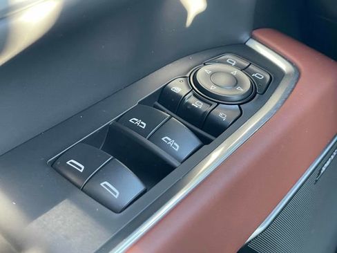 New 2026 GMC Sierra 3500 Denali Ultimate w/ LPO, Black Badging Package image 15