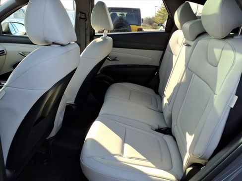 Used 2025 Hyundai Tucson Limited image 25