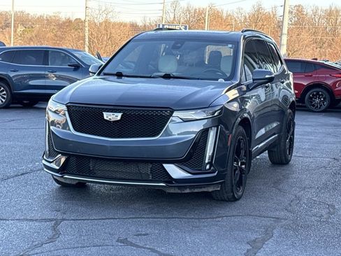 Used 2021 Cadillac XT6 Sport image 14