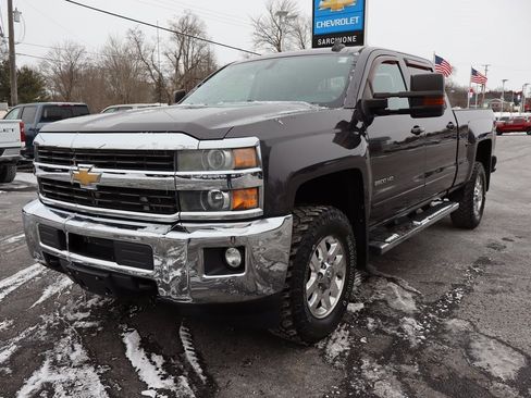 Used 2015 Chevrolet Silverado 2500 LT w/ LT Convenience Package image 29