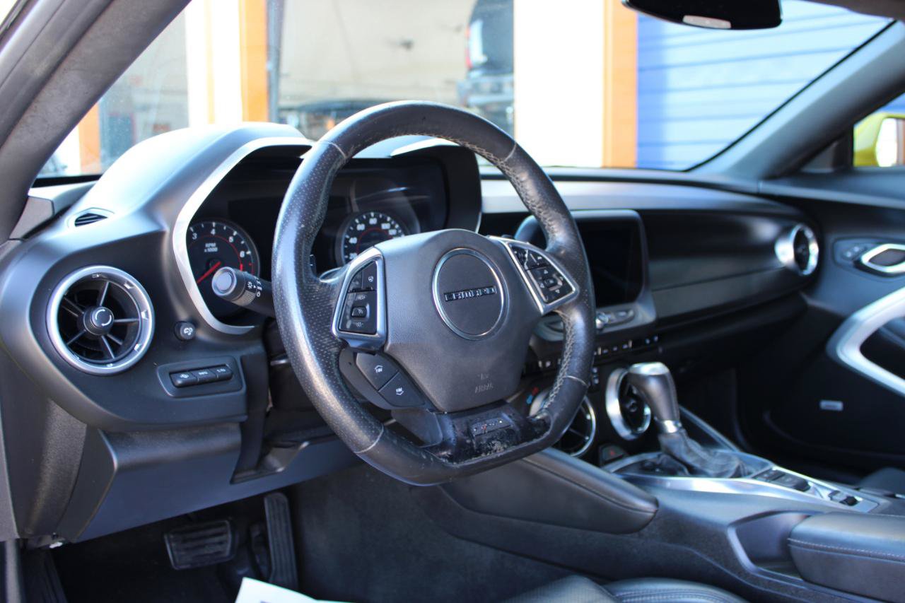 Used 2017 Chevrolet Camaro SS RWD image 45