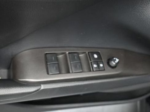 Used 2023 Toyota Camry LE FWD image 10