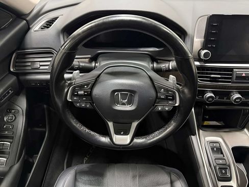 Used 2020 Honda Accord Touring image 22