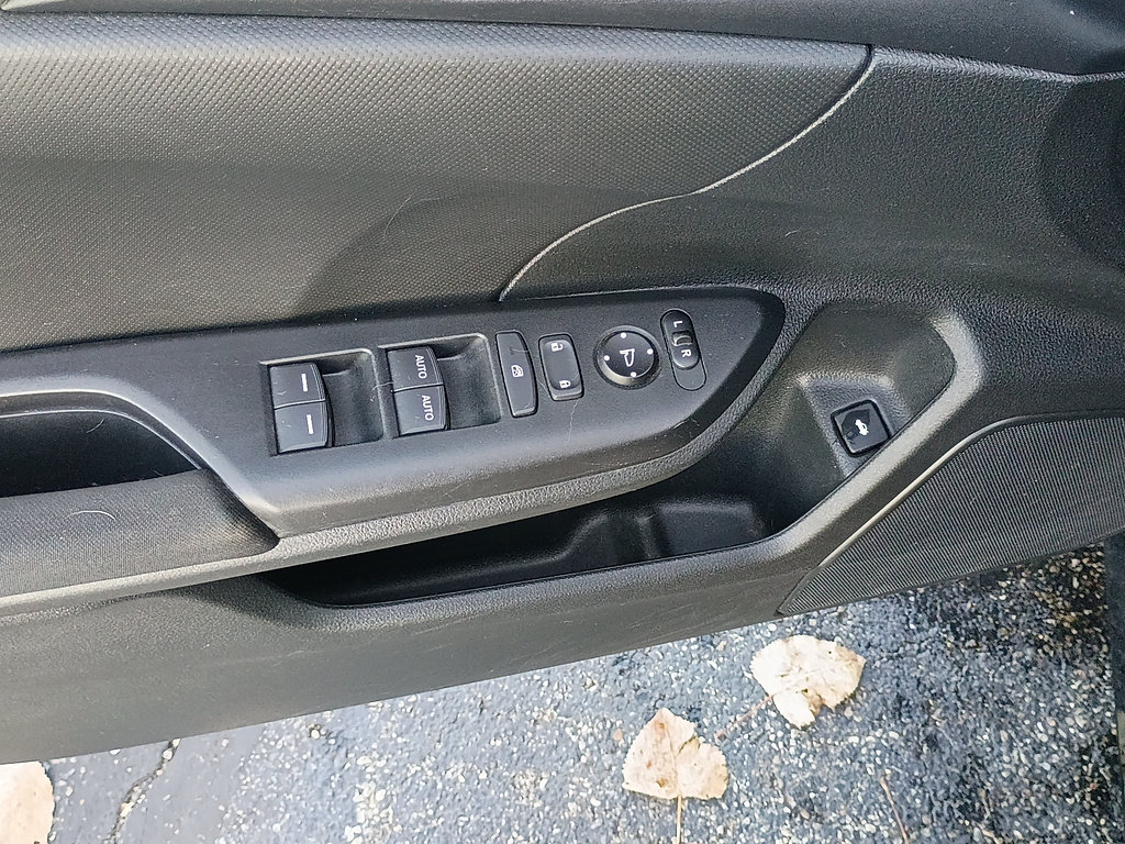 Used 2018 Honda Civic LX image 16