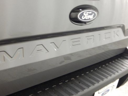 New 2025 Ford Maverick XLT w/ XLT Luxury Package image 6